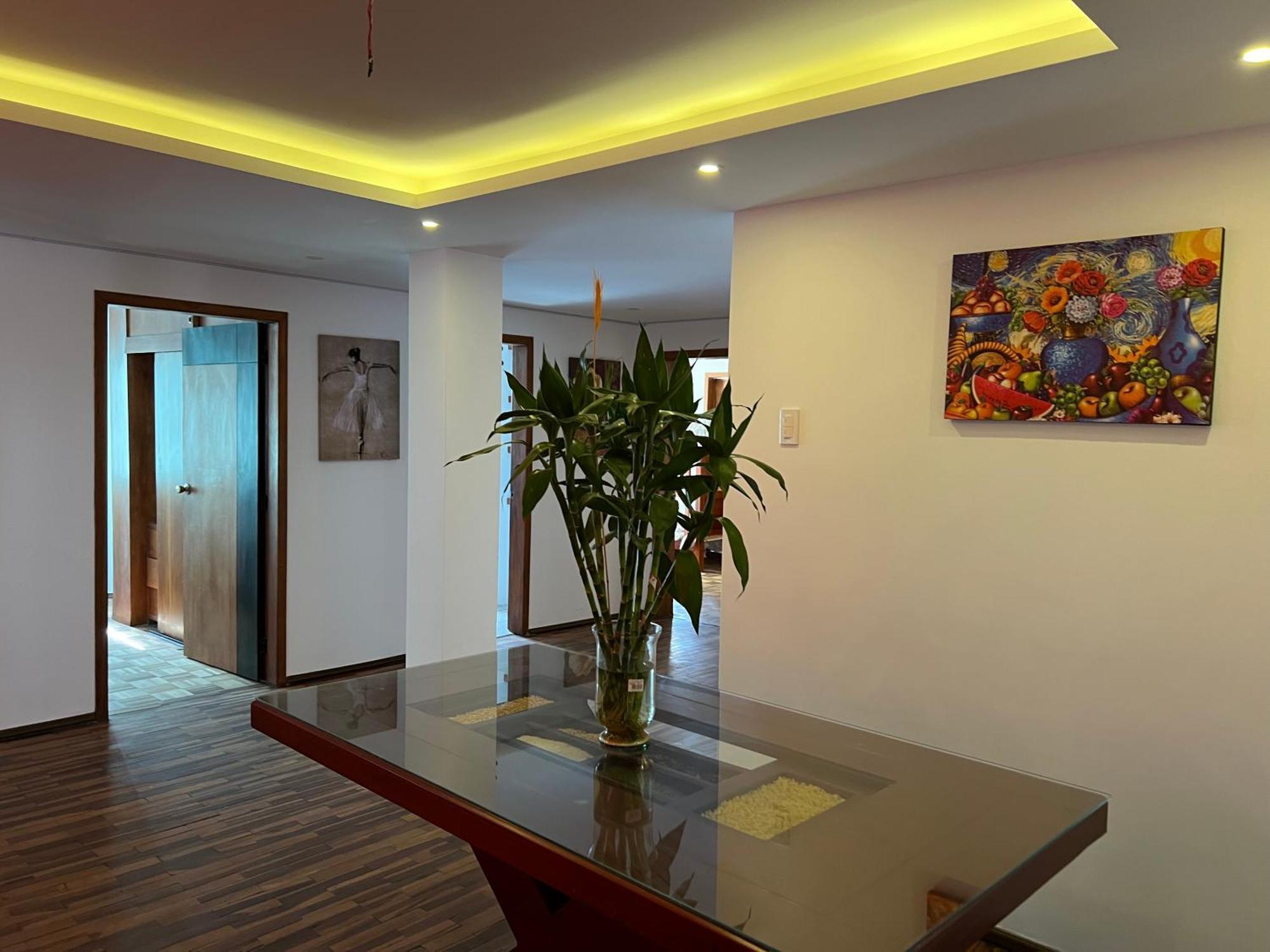 Sina Hogar Hotel 基多华人酒店 Ngoại thất bức ảnh