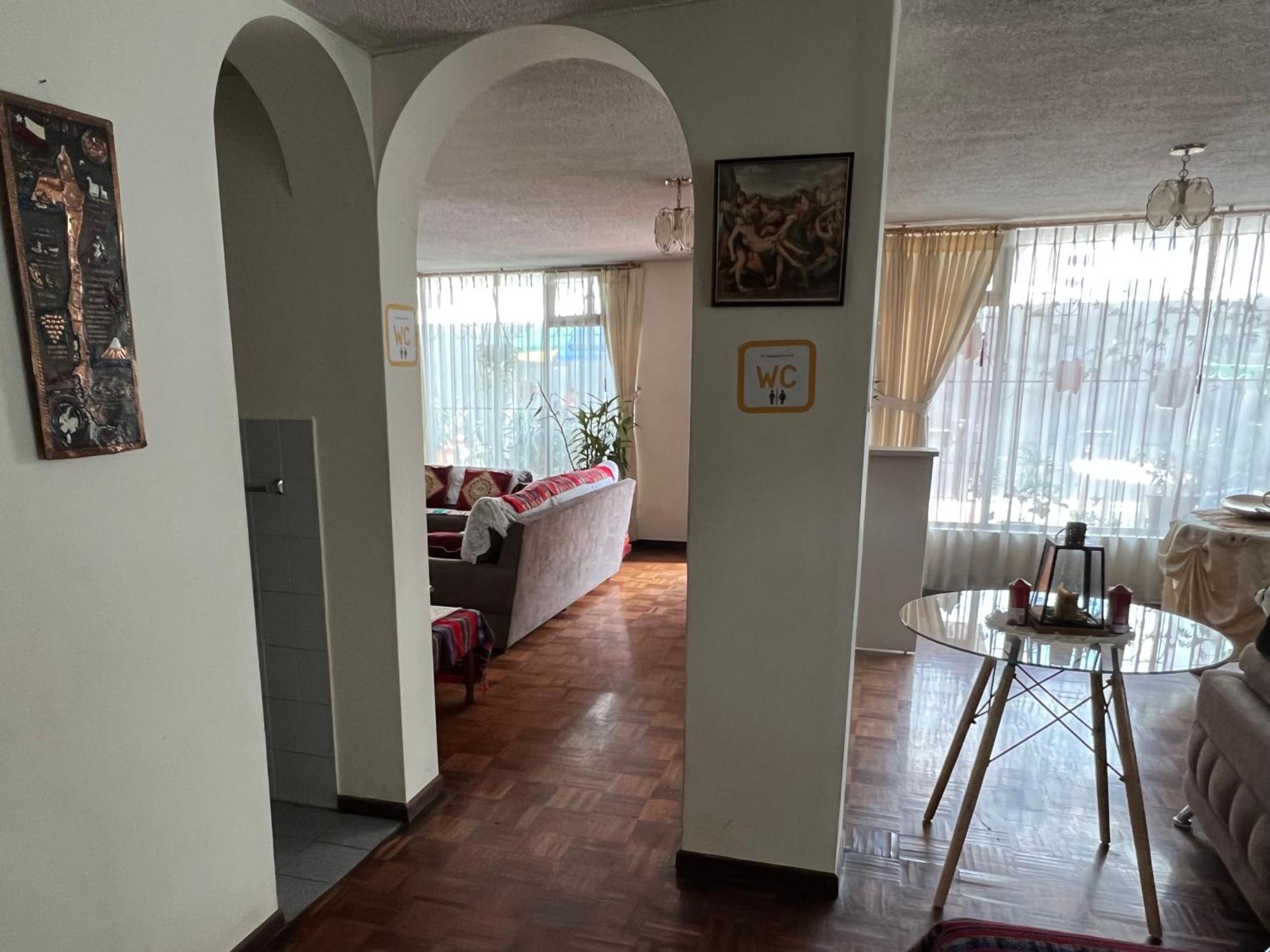 Sina Hogar Hotel 基多华人酒店 Ngoại thất bức ảnh